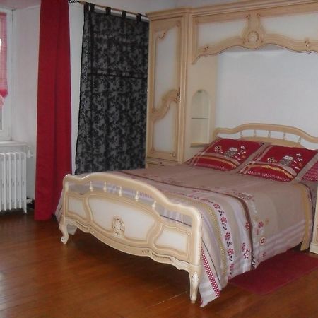 Gite De Peche Saint-Ellier-du-Maine Room photo